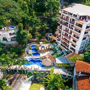 Marcela & Resort Puerto Vallarta